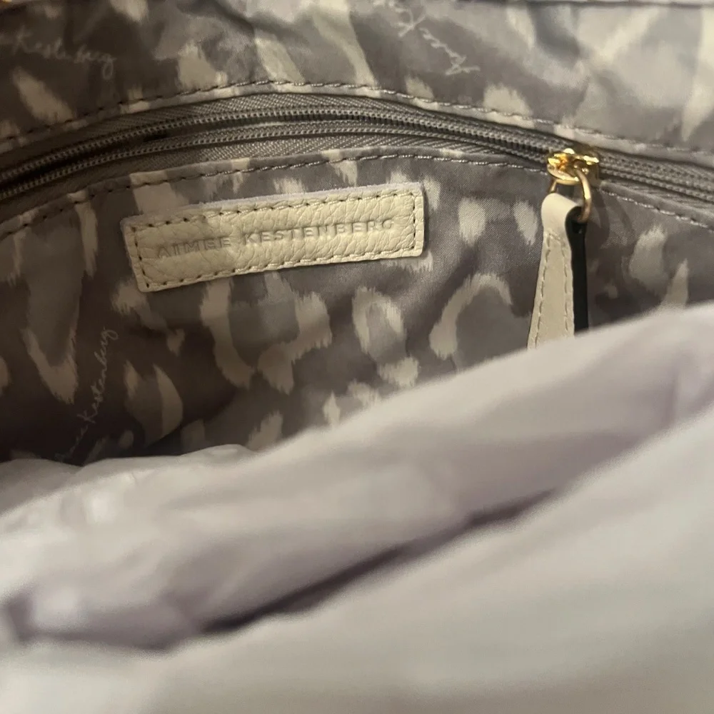 Aimee Kestenberg LEATHER Al For Love Pebble  Crossbody, white and Gold Purse